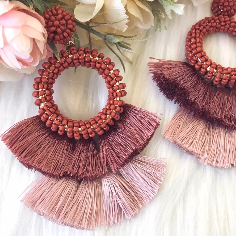Red Beaded Hoop Fan Fringe Dangle Earrings Tassel - Picture 4 of 4